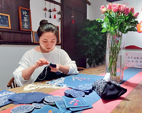 Embracing Career, Dream Life in Longmen